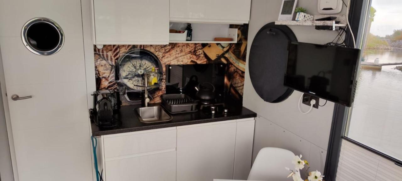 Ferienwohnung Hausboot Lucky Hattem Exterior foto